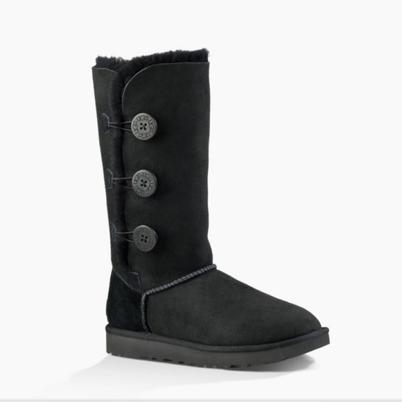 UGG Shoes - UGG Bailey Triple Button Black Suede Boots Size 7